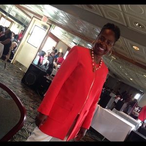 Meet your Posher, Maria